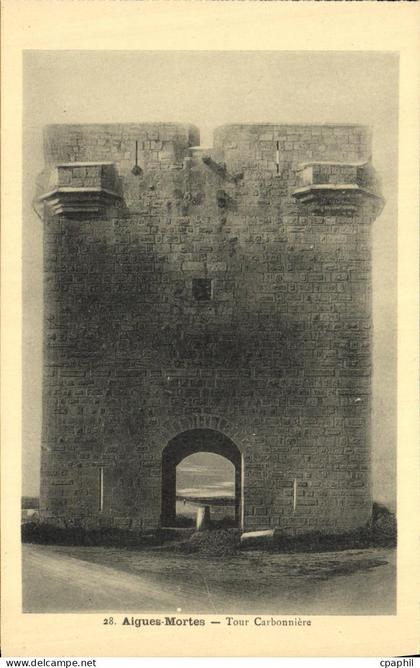 CPA Aigues Mortes Tour Carbonniere