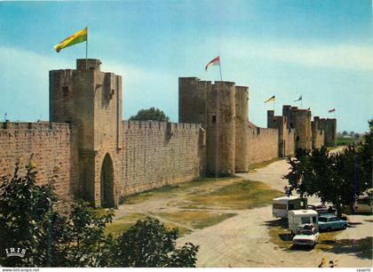 CPM Aigues Mortes (Gard) La ville de St Louis XIIIe s Les Remparts Reflets de Provence
