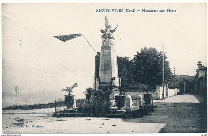 AIGUES VIVES - Monument aux Morts
