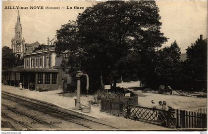 CPA Ailly sur Noye la gare (1497469)