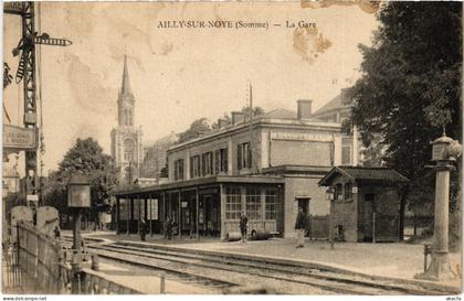 CPA Ailly sur Noye la gare (1497471)