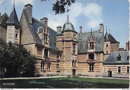 18 AINAY LE VIEIL CHATEAU D AINAY LE VIEIL