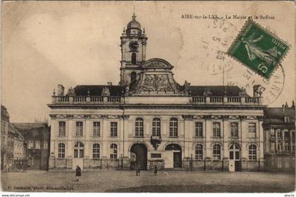 CPA AIRE-sur-la-LYS-La Mairie et le Beffroi (46211)