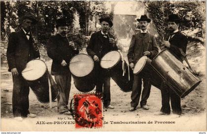 CPA AIX-en-PROVENCE - Tambourinaires de Provence (215002)