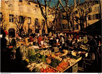 CPM Aix en Provence Marche de Provence FRANCE (1376997)