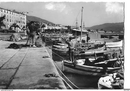 CPA AJACCIO -retour de pêche -port