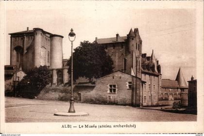 CPA Albi Le musee (ancien archeveche)