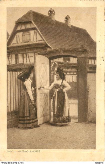 CPA Alsaciennes Folklore Alsace