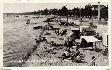 Andernos les Bains CPM La plage devant la plage terrasse