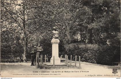 CPA ANDUZE - Le Jardinet Statue de Clara d'ANDUZE (123181)
