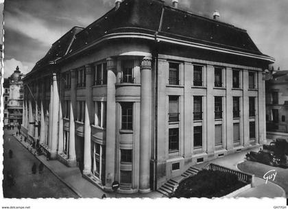 CPA ANGERS -LA POSTE