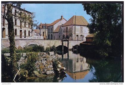 ANGLURE