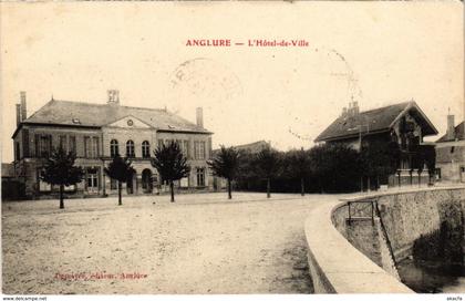 CPA ANGLURE - L'Hotel de Ville (109956)