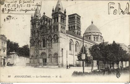 CPA Angouleme La Cathedrale