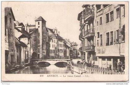 ANNECY - Le Vieux Canal