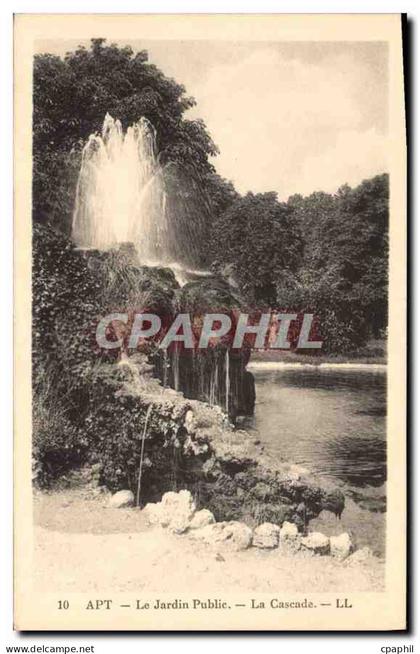 CPA Apt (Vaucluse) Le Jardin Public La Cascade