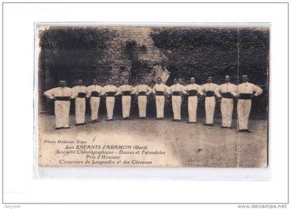 30 ARAMON Types, Enfants d'Aramon, Danse et Farandoles, Folklore, ed Bédouin, 193? *** ETAT ***