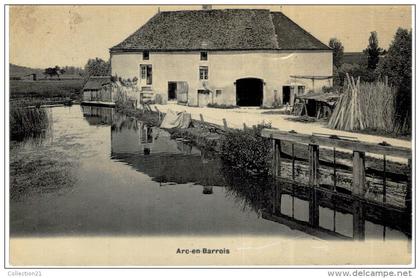 ARC EN BARROIS .... UNE FERME