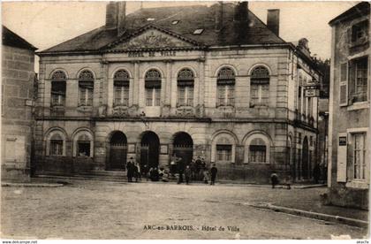 CPA ARC-en-BARROIS - Hotel de Ville (368487)