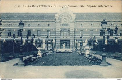 CPA ARMENTIERES - École Prof. (136964)