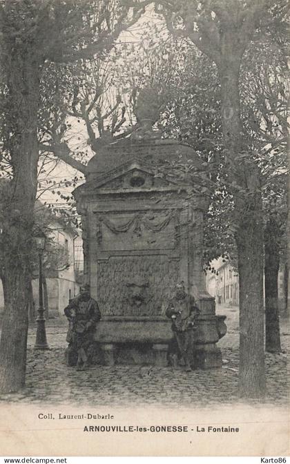 arnouville les gonesses * place , la fontaine * militaires