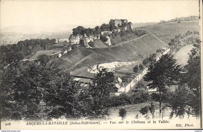 CPA Arques la Bataille Seine Inferieure vue sur le chateau et la Vallee