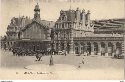 CPA ARRAS La Gare (805772)