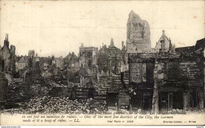 CPA Arras Ruines Bombardements Militaria