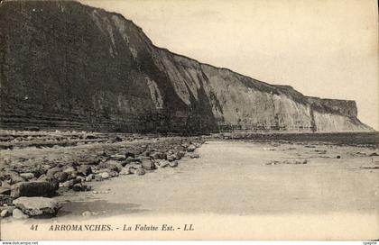 CPA Arromanches La falaise Est