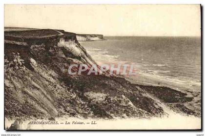 CPA Arromanches Les Falaises