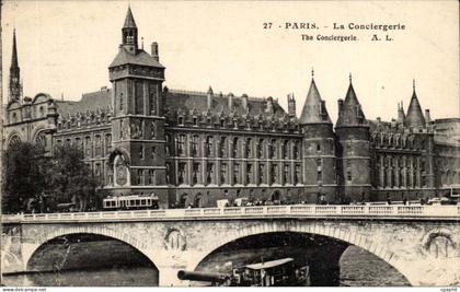 Paris CPA La Conciergerie
