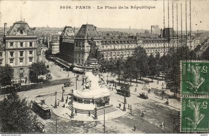 Paris CPA place de la Republique