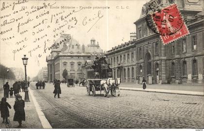 Paris CPA Ecole militaire Facade principale (militaria)