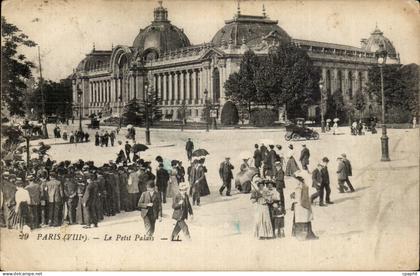 Paris CPA Petit Palais