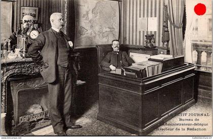 (06/09/25) 75-CPA PARIS - 9ème ARRONDISSEMENT - 61 RUE LA FAYETTE - LE PETIT JOURNAL