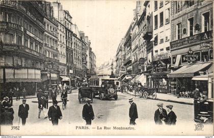 CPA Paris La rue montmartre