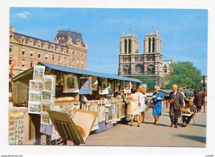 AK 091138 FRANCE - Paris - Les Bouquinistes & Notre-Dame de Paris