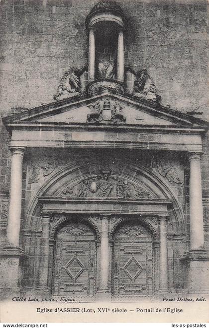 46 ASSIER EGLISE D ASSIER PORTAIL DE L EGLISE
