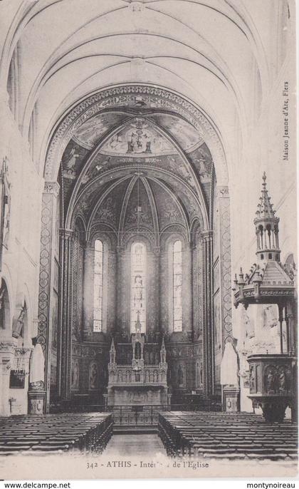 Orne :  près flers :  ATHIS de L ' Orne:  int. de l   église