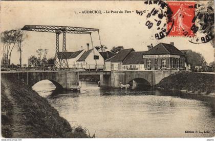 CPA AUDRUICQ-Le Pont du Fort (45689)