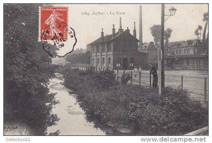 AUFFAY ... LA GARE