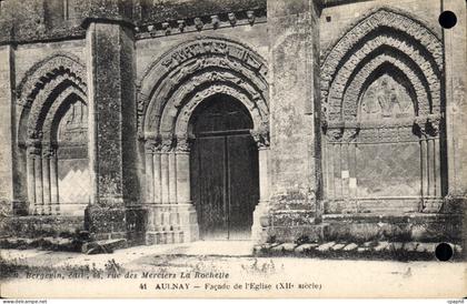 CPA Aulnay Facade de l'Eglise