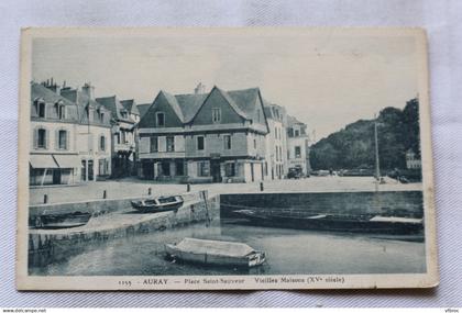 Auray, place saint Sauveur, vieilles maisons, Morbihan 56