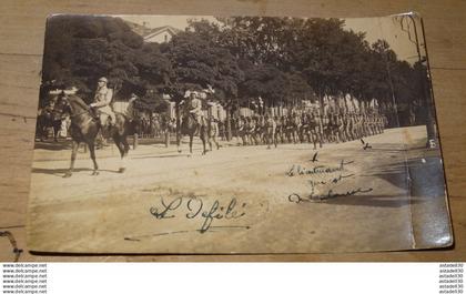 AURIOL ?? defilé militaire  .......... 6057