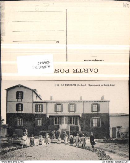 456847,Pays de la Loire Loire-Atlantique La Bernerie Communaute Sacre-Coeur
