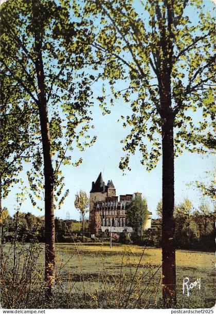 BF1270 paysage pres du chateau blain  France