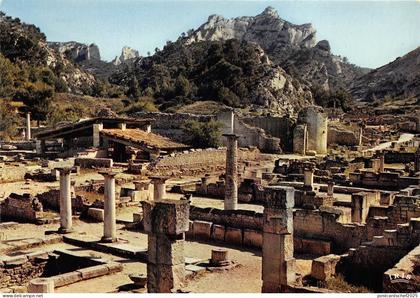 BG5622 saint remy de provence fouilles de glanum    france