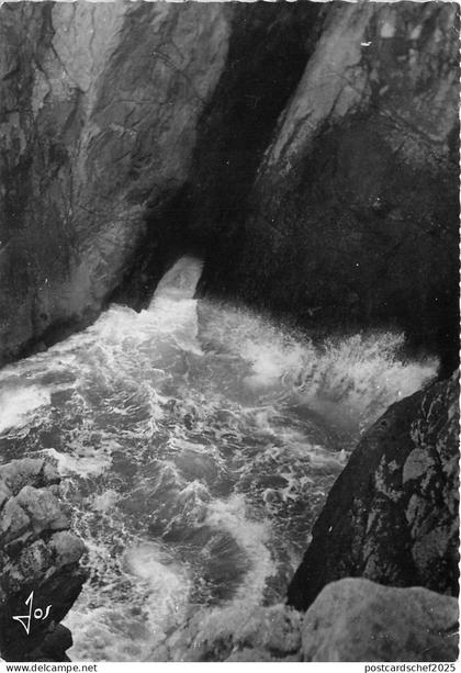 BR12250 Pointe du Raz Enter de plogoff  real photo france