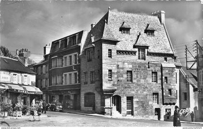BR16893 Lesneven Vieille Maison   france
