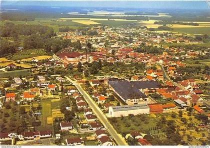 BR4449 Fontenay Tresigny Vue generale aerienne    france